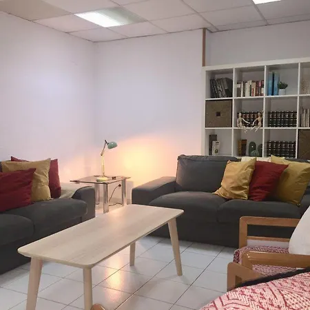 Residencia Universitaria Pare Claret 赫罗纳