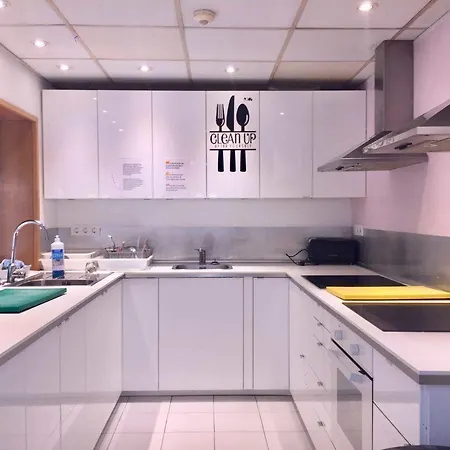 Residencia Universitaria Pare Claret Hostel Gerona