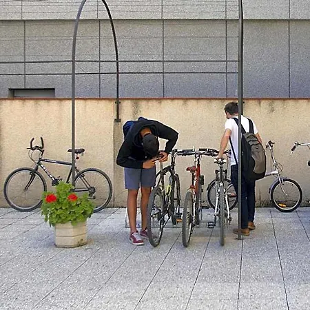 Residencia Universitaria Pare Claret * Girona