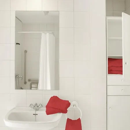 Residencia Universitaria Pare Claret *