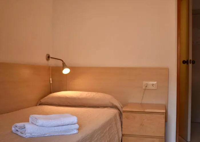 Hostel Residencia Universitaria Pare Claret