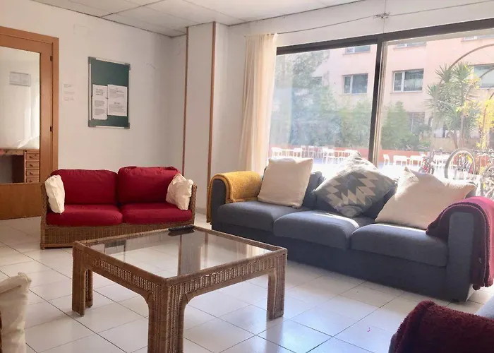 Residencia Universitaria Pare Claret * Gerona