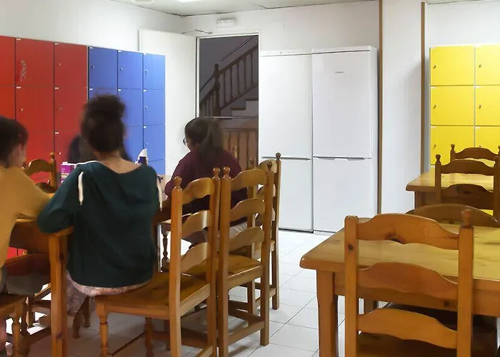 Residencia Universitaria Pare Claret * خيرونا