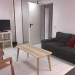 Residencia Universitaria Pare Claret אכסניה ז'ירונה