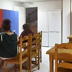 Residencia Universitaria Pare Claret * ז'ירונה